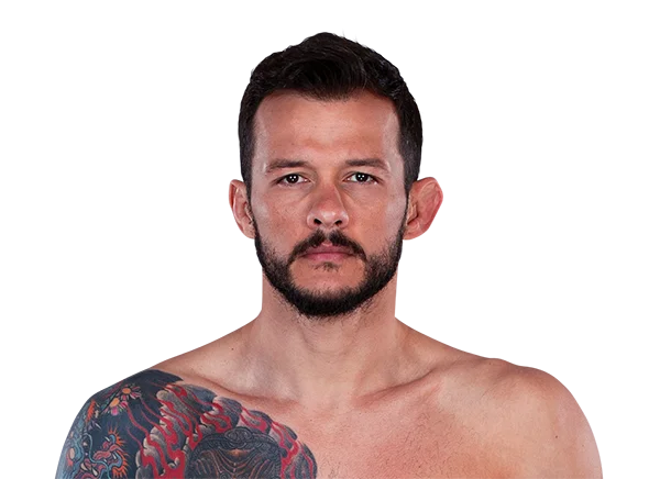 Alberto Mina headshot