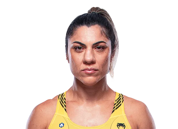 Bethe Correia headshot
