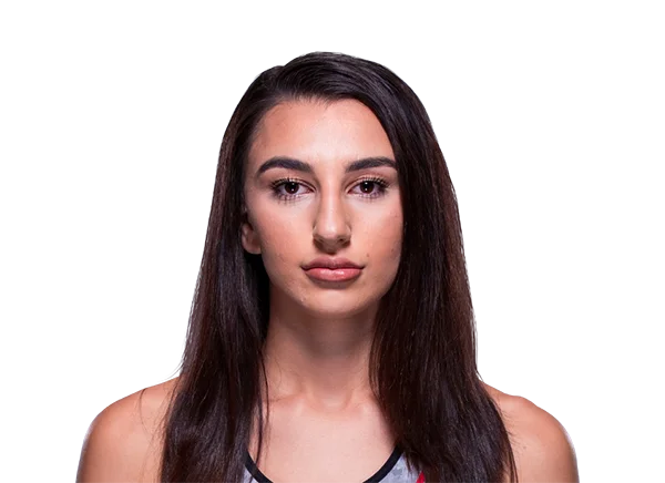 Nadia Kassem headshot