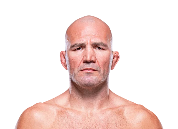 Glover Teixeira headshot