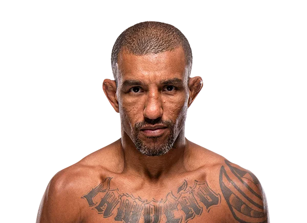 Raoni Barcelos headshot
