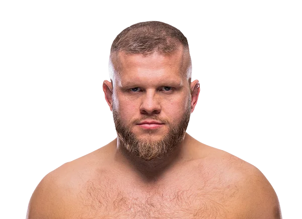 Marcin Tybura headshot