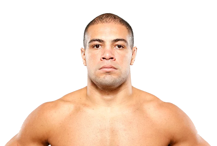 Thales Leites headshot