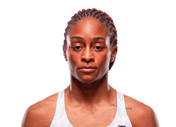 Shanelle Dyer headshot